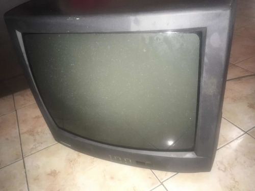 Imagen 3 de 7 de Tv 21 A Color. Marca Toshiba. Sin Control.