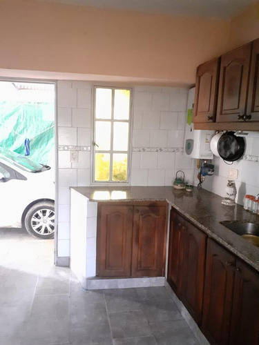 Casa En Venta - 2 Dormitorios 2 Baños - Jardín - 177.72mts2 - Punta Lara, Ensenada