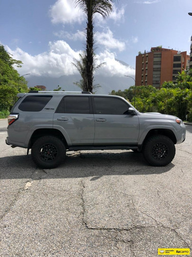 Imagen 6 de 12 de Toyota 4runner Sport Wagon 4x4 Automatica