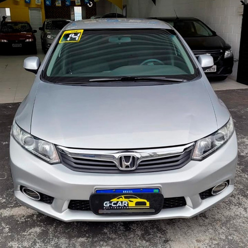 Imagem 2 de 6 de Honda Civic