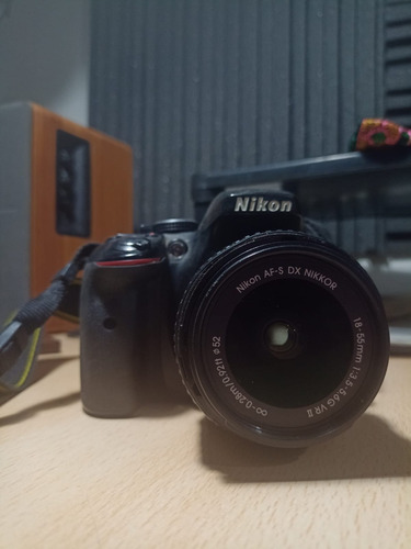 Cámara Nikon D5300 + Lente 18-55 + 55-300 + Dos Baterías 