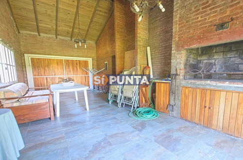 Imagen 26 de 30 de Casa En La Arbolada A La Venta