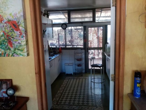 Casa Autopista Los Libertadores Km 41, 9340000 Colina Reion