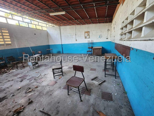 Terreno En Venta En Los Chorros 2560 Metros Terrenos En Caracas Angela Tochon Inversion Los Chorros