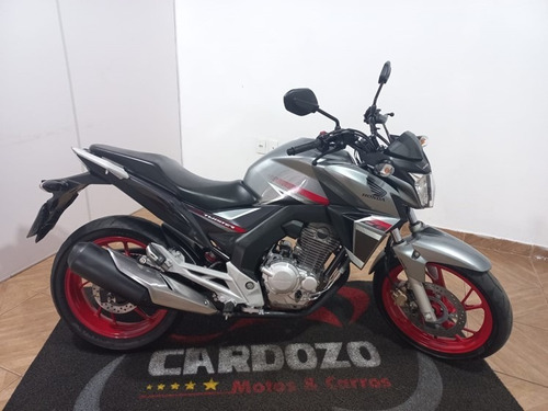 Imagem 6 de 10 de Honda Cb Twister Abs 2018 Prata