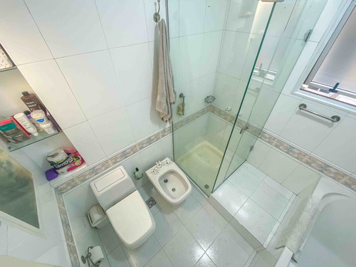 Imagen 18 de 25 de Venta Casa Caseros Centro 5 Amb Pileta 2 Cocheras