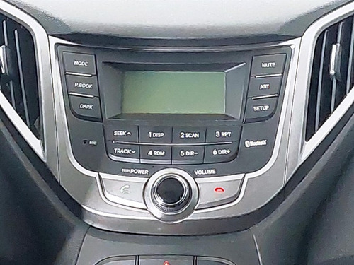 Imagem 14 de 15 de 156276 - Hyundai Hb20 2015 Com Garantia
