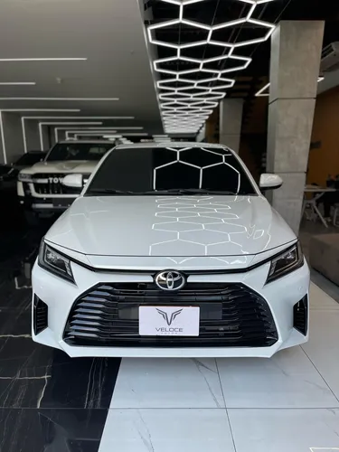 Toyoya Yaris G 2025
