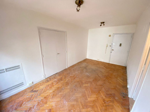 Practico Monoambiente Con Kitchenette En Caballito
