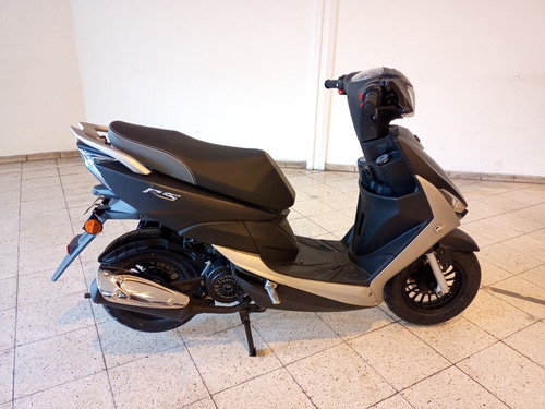 Imagen 4 de 9 de Zanella Styler 150 Rs 2021