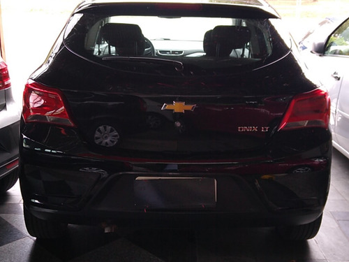Onix 1.0 Lt Completo 2018