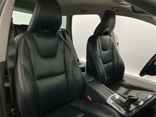 Volvo XC60 2.0 T5