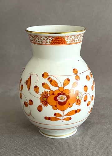 Hermoso Violetero En Porcelana Meissen Con Flores Naranjas