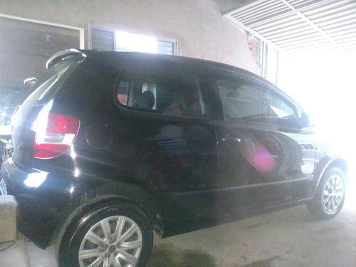 Imagem 4 de 4 de Volkswagen Fox 2007 1.0 City Total Flex 3p