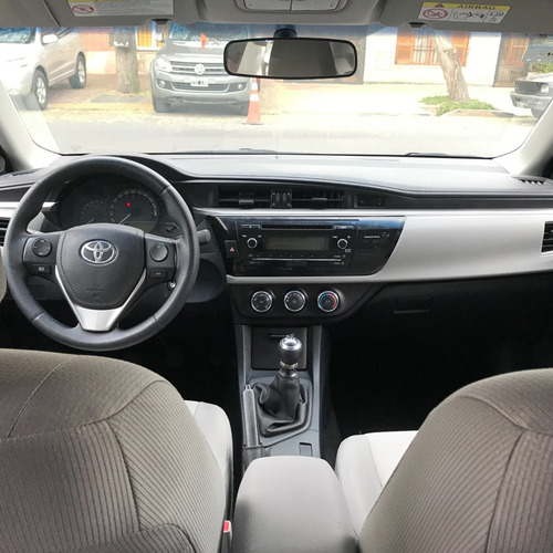 Imagen 6 de 9 de Toyota Corolla