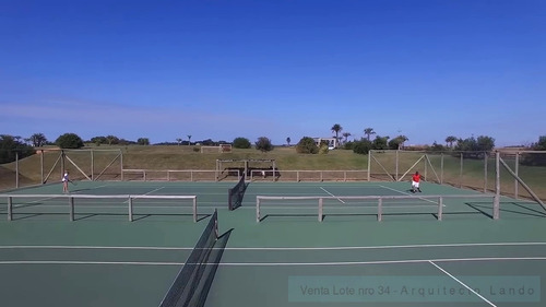 Terreno En Barrio Cerrado Al Mar- Uruguay