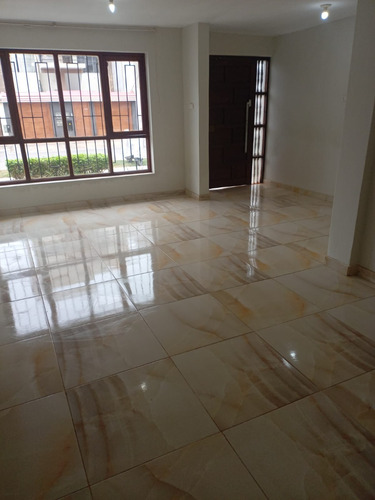 Imagen 3 de 13 de Alquiler Casa En San Miguel