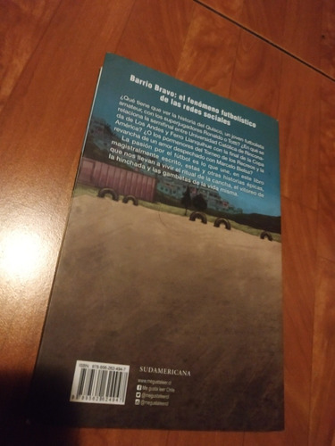 Imagen 2 de 2 de Barrio Bravo Libro