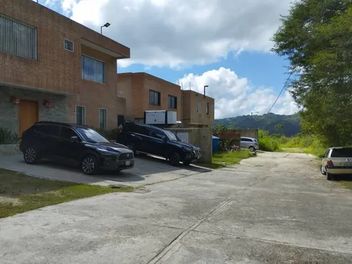 Casa En Villa La Lagunita