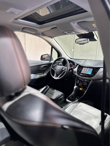 Chevrolet Tracker Premier + Awd
