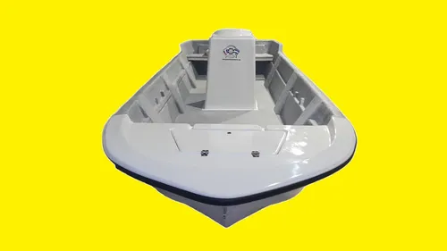 Lancha Tracker Condor 520 Base 1 Con Consola