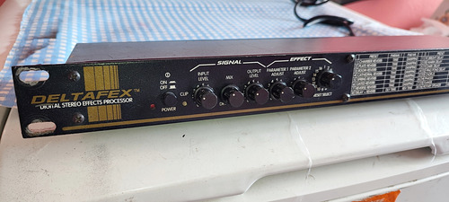 Procesador De Voz Peavey Deltafex (Usado)