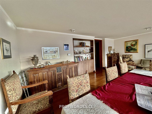 Departamento En Venta De 4 Dorm. En Lo Barnechea