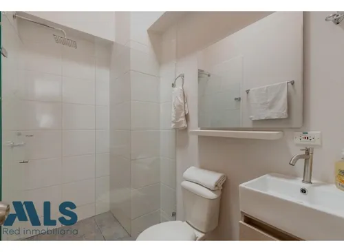 Agradable Aparta Estudio Cerca A La Plaza De Flore...(mls#251541)