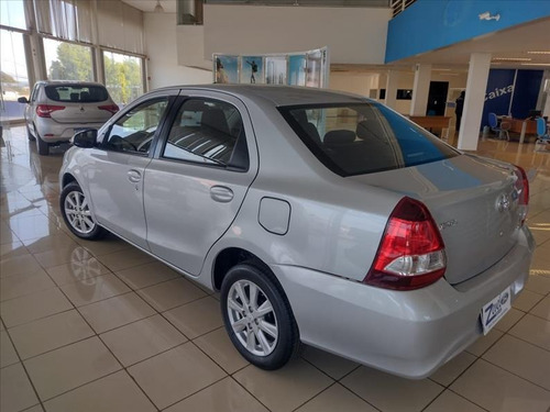 Imagem 7 de 14 de Toyota Etios 1.5 X Plus Sedan 16v