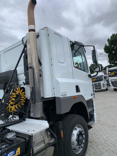 Caminhão Daf Cf 85 Ftt 6x4 460 | 2018/2018