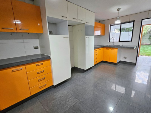 Arriendo Casa Las Condes 4d+3b+3est+1bod 425m2 Pz Asunción