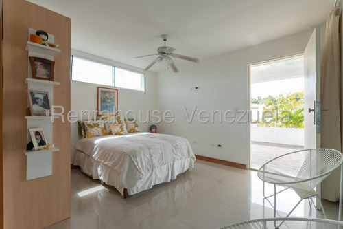 Espléndida Casa En Alquiler Mls 25-12830 Lomas De La Lagunita