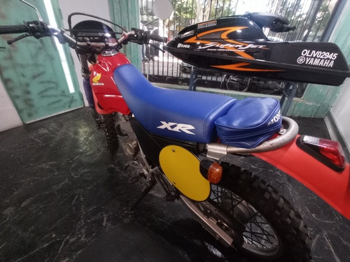 Imagen 3 de 15 de Honda Tornado Xr 250 Retro 2008