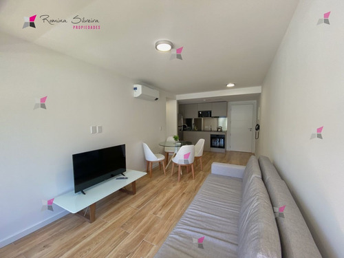 Imagen 5 de 15 de Venta De Apartamento De 1 Dormitorio En Complejo Mansa Inn Ii Punta Del Este
