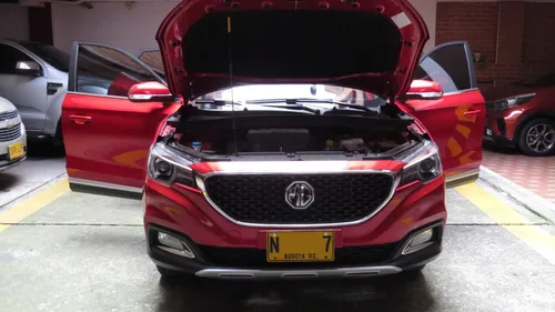 MG Zs 1.5 Plus Mt
