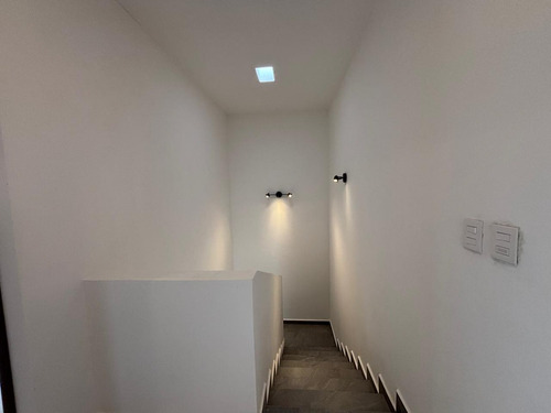 Punta Tiburón Casa Nueva En Venta De 3 Recámaras Cada Una Con Baño.