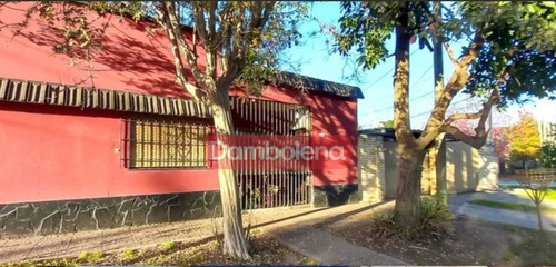 Casa Chalet  En Venta En Moreno