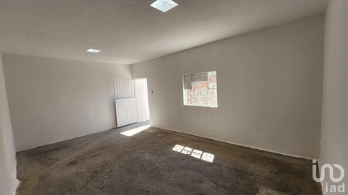 Venta Bodega 5 Ambientes Los Olivos