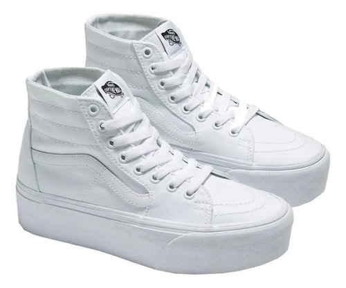 Look Casual Con Vans Sk8-hi Tapered Stackform.