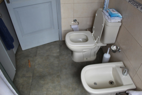 Casa De 3 Dormitorios 2 Baños Fondo Patio Garaje Barbcoa