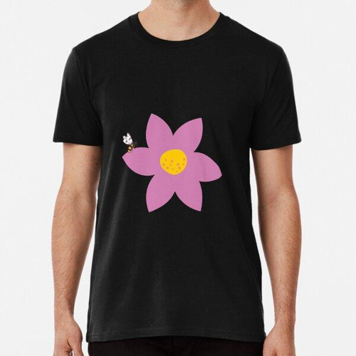 Remera Cottage Core Flower And Bee Algodon Premium