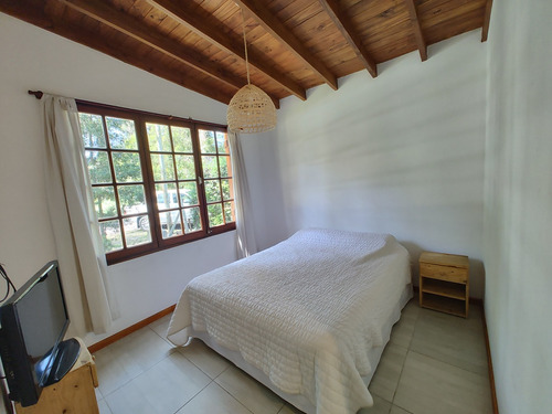Alquiler Casa Bosque Peralta Ramos, Mar Del Plata