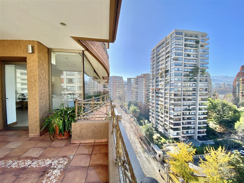 Venta Duplex Las Condes: El Golf