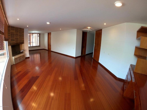 Apartamento En Lisboa(bogota) Rah Co: 21-596