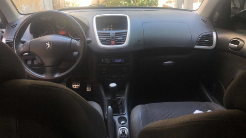 Imagem 4 de 13 de Peugeot 207 2009 1.6 16v Xs Flex 5p