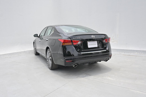 Nissan Altima 2.0 Sr Turbo Cvt