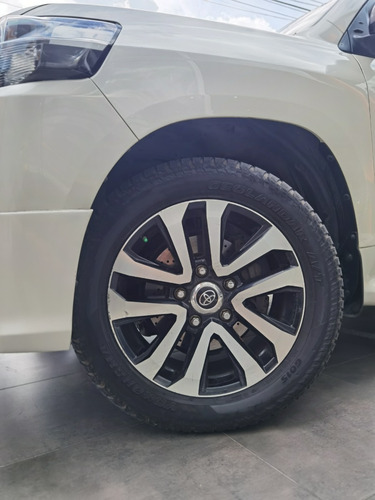 Toyota Land Cruiser 4.5 Imperial Fl Lc200 Diésel