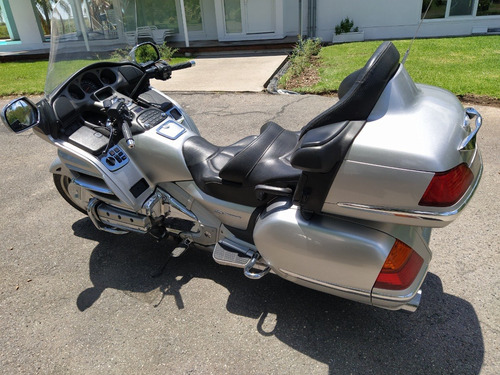 Imagen 5 de 11 de Motocicleta Honda Goldwing 1800 Modelo Treinta Aniversario