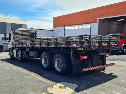 Volvo Vm 330 Ishift Leito 8x2 Bitruck Ar Condicionad