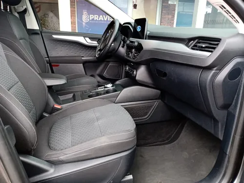 Ford Escape SE 2.0cc AT AA 4X2
